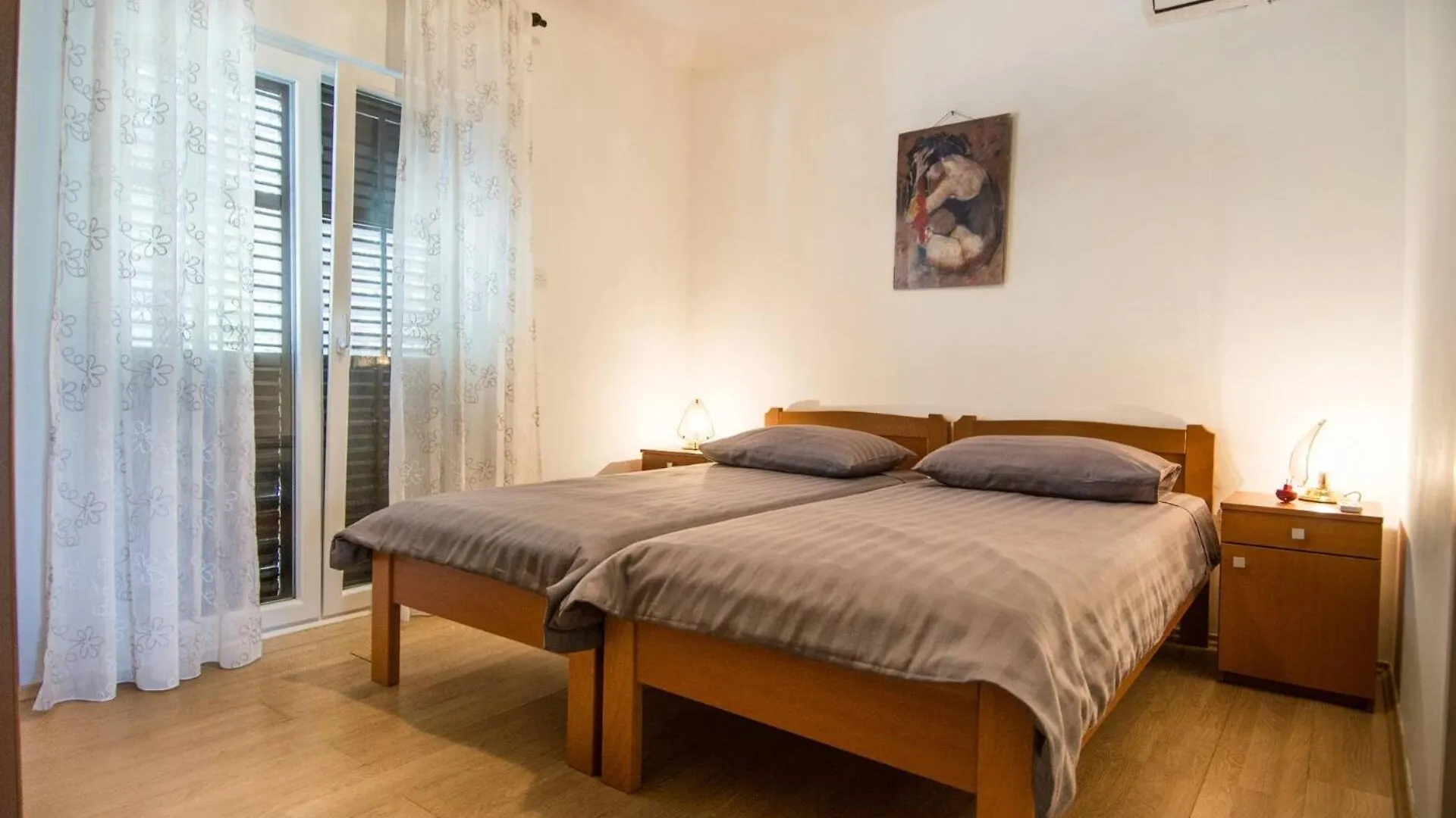 Vakantiehuis Sea Breeze Villa Tkon